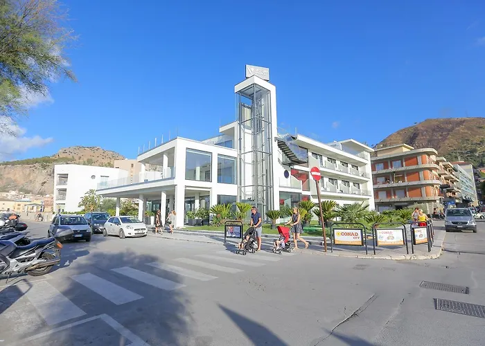 Victoria Palace Cefalu